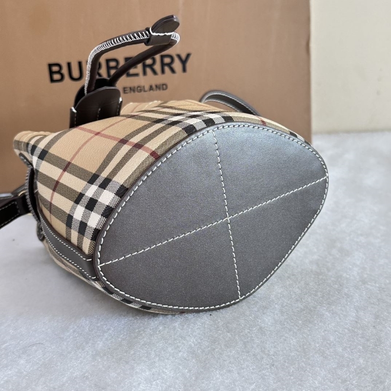 Bv*b*rry bucket bags